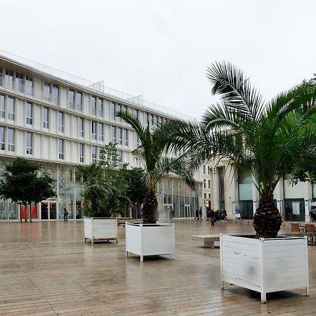 Les Jardins Du Clain Apartment Poitiers Exterior photo