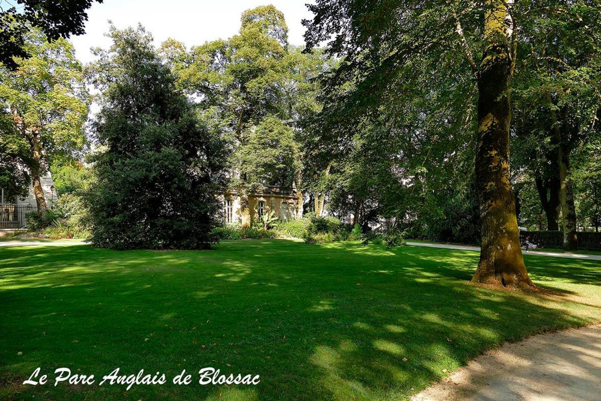 Les Jardins Du Clain Apartment Poitiers Exterior photo