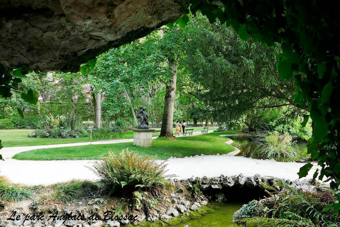 Les Jardins Du Clain Apartment Poitiers Exterior photo